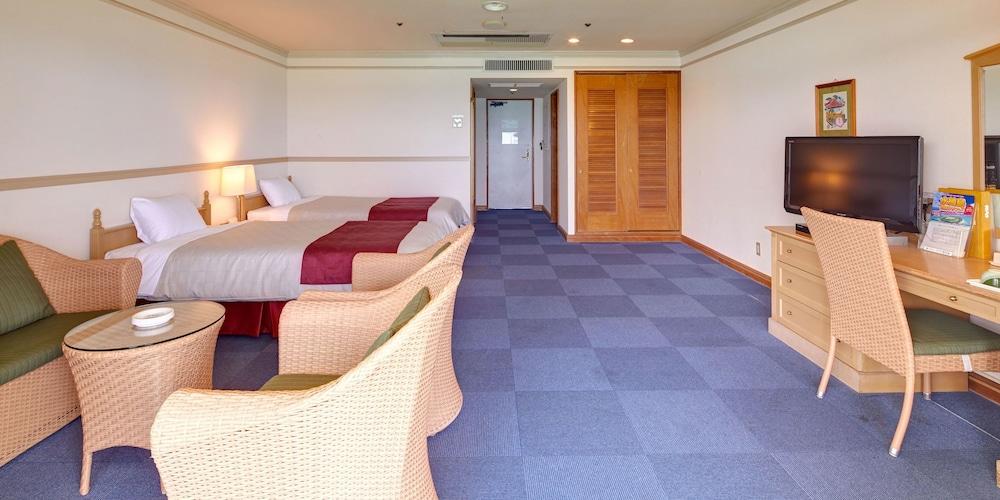 נאקיג'ין Resort Hotel Bel Paraiso מראה חיצוני תמונה